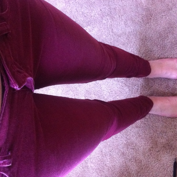Maroon Skinny Jeans - Picture 3 of 3