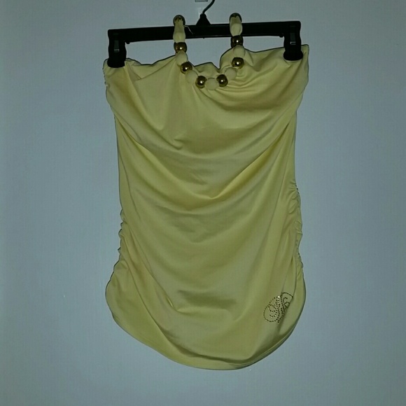 Yellow shirt