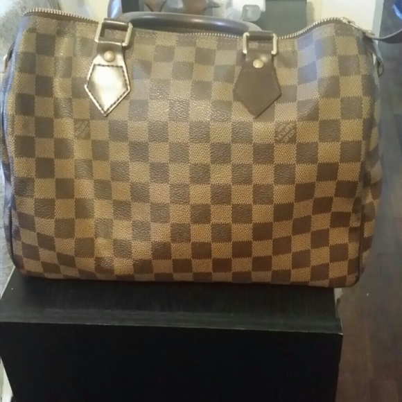 Authentic damier speedy 30