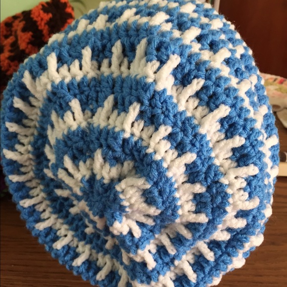 Crocheted slouch. - Picture 3 of 3
