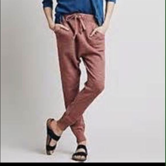 Free People sweater knit harem pants. Size M. NWT.