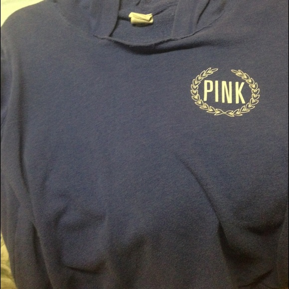 Vs Pink pullover