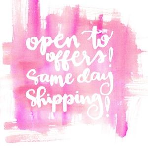 MAKE ME AN OFFER😊