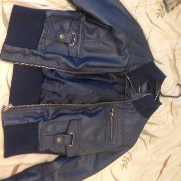 Navy blue leather jacket - Picture 2 of 4