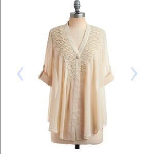 💥SOLD💥Modcloth sheer your story top