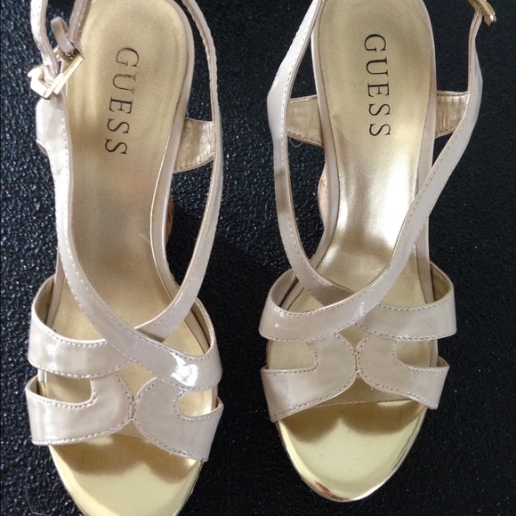 Guess nude wedges size 6