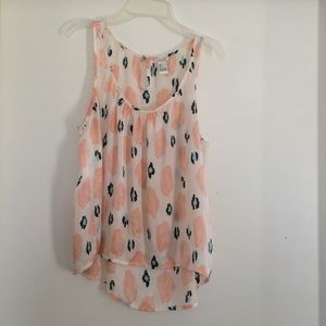 Light pink tank