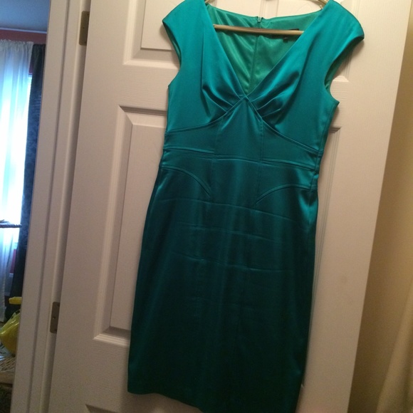 David Meister designer dress emerald green