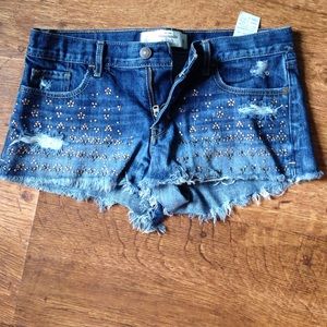 Abercrombie & Fitch, denim shorts.