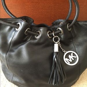 Leather MICHAEL Michael Kors Handbag.