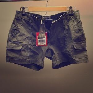North Face Amanda Short! NEVER WORN