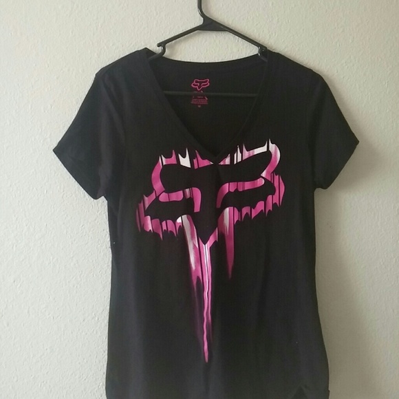 Fox Black/Pink V-neck
