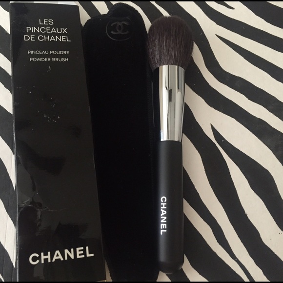 NEW CHANEL Powder Brush #1