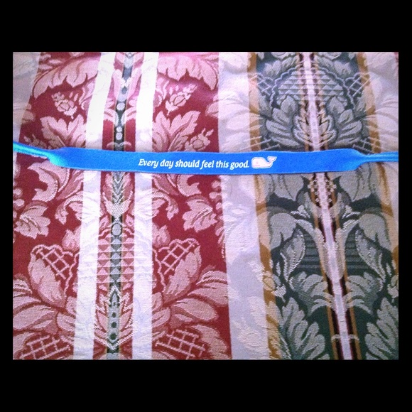 *sold on eBay* Vineyard Vines croakie