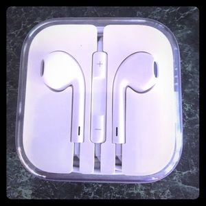 Apple Ear buds never opened 2 pairs available