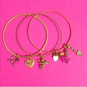 Reserved juicy bangles
