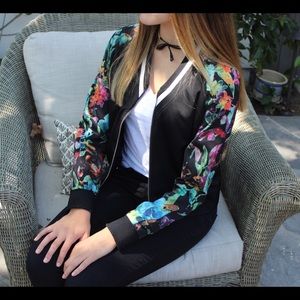 MURAL silk-like bomber jacket