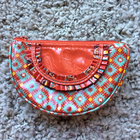 Vera Bradley clutch