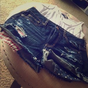 American Eagle 'USA' high waisted shorts.