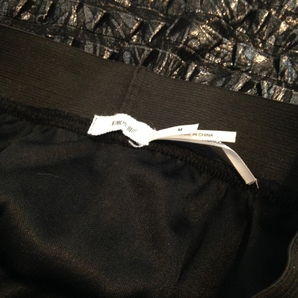 💥HP💥Kimchi Blue Urban Outfitters Skirt - Picture 3 of 4