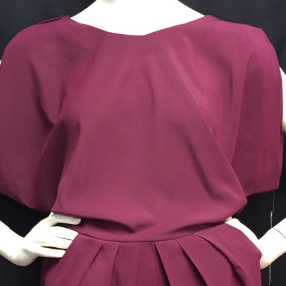 BACKLESS DRESS - Picture 4 of 4