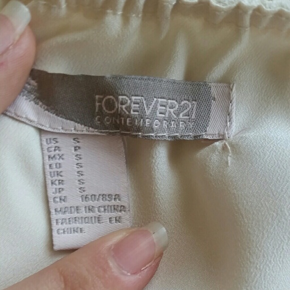 Lace Trimmed Tank - Picture 3 of 4