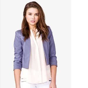 Cropped Gray Blazer. NWT.