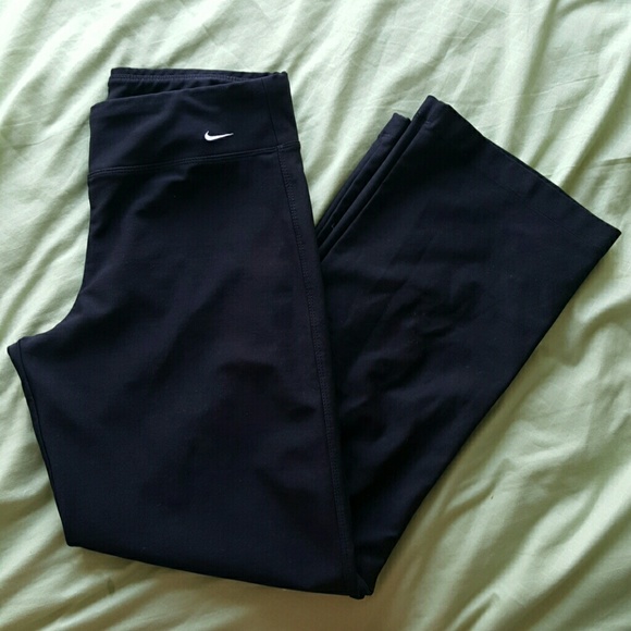 NIKE YOGA PANTS