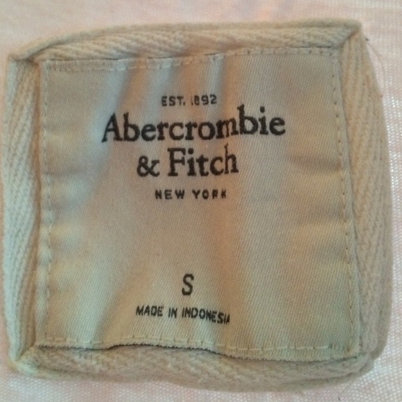 Abercrombie & Fitch fitted women's tee - Picture 3 of 3