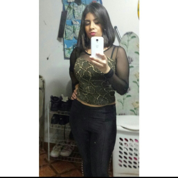 Night top - Picture 2 of 3