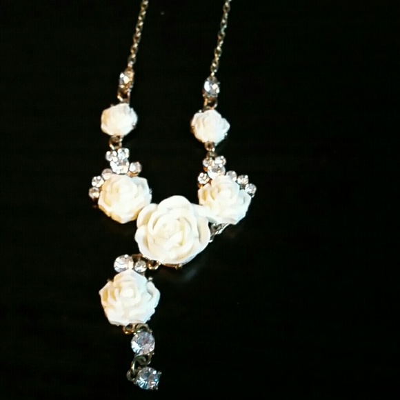 Flower Necklace