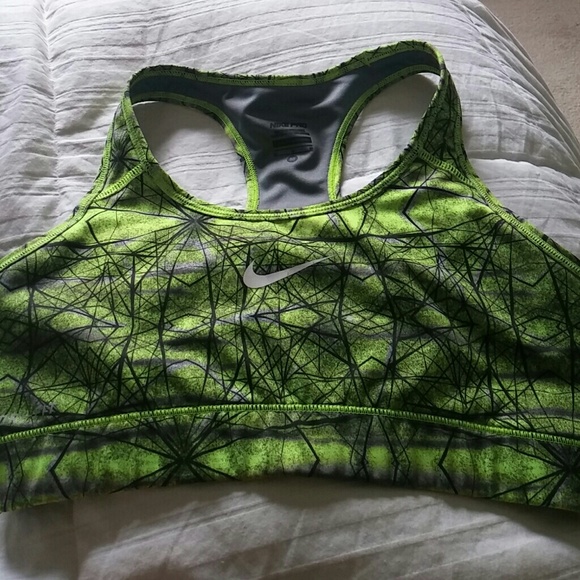 Nike Pro Sports Bra