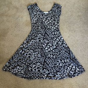 Cute black and white patterned dress