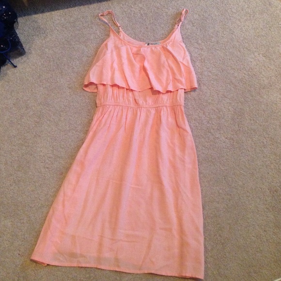 Orange dress - Picture 1 of 3