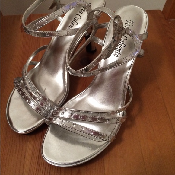 Shoes - Picture 3 of 3