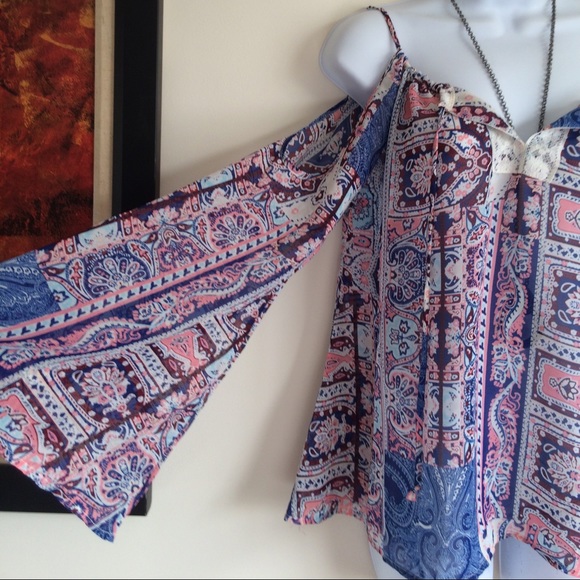 Rue21 Tops - Brand new cold shoulder long sleeve boho top