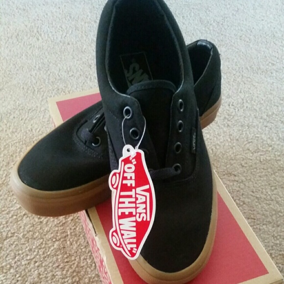 Vans Era