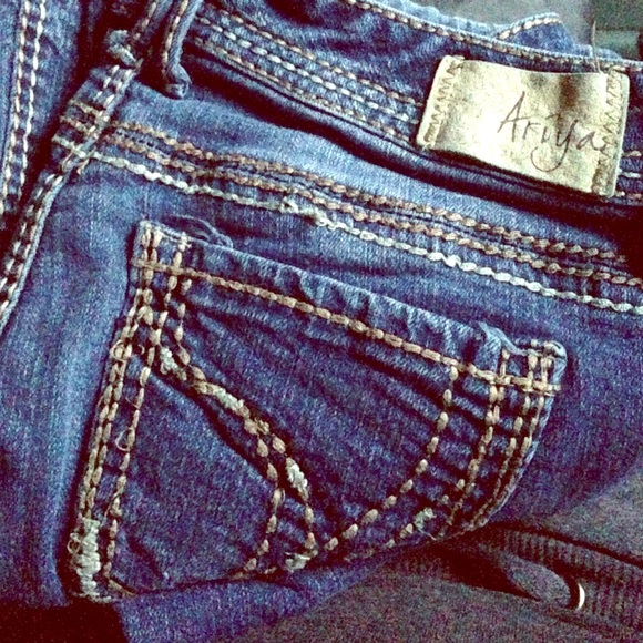 Ariya jeans ❤️