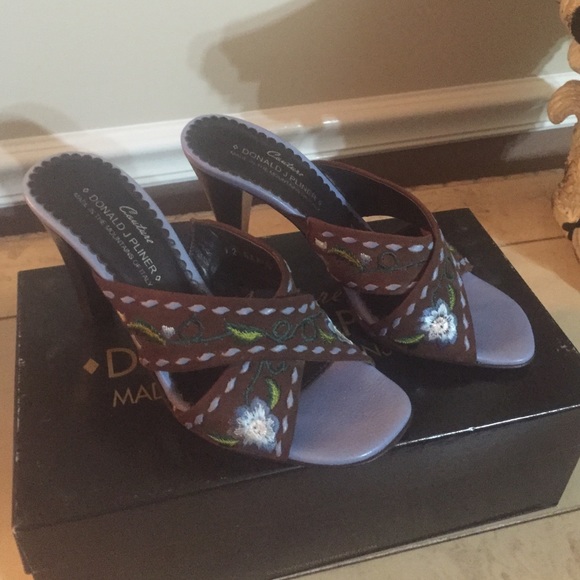 Donald j Pliner heels Shoes