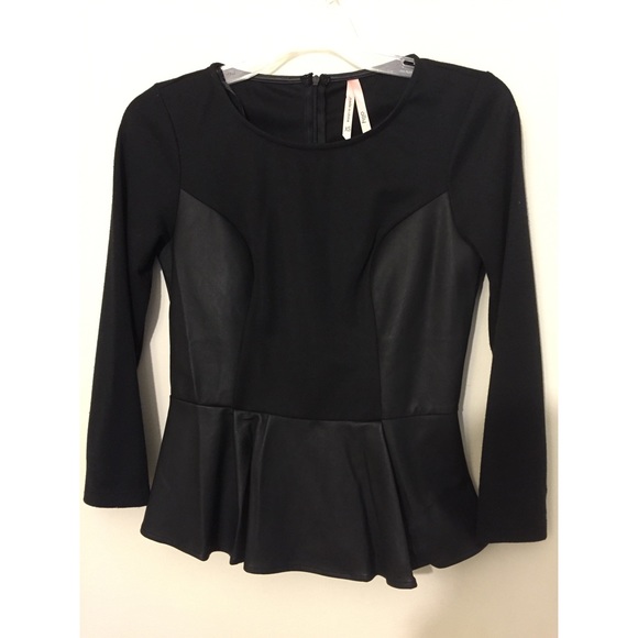 Black peplum top