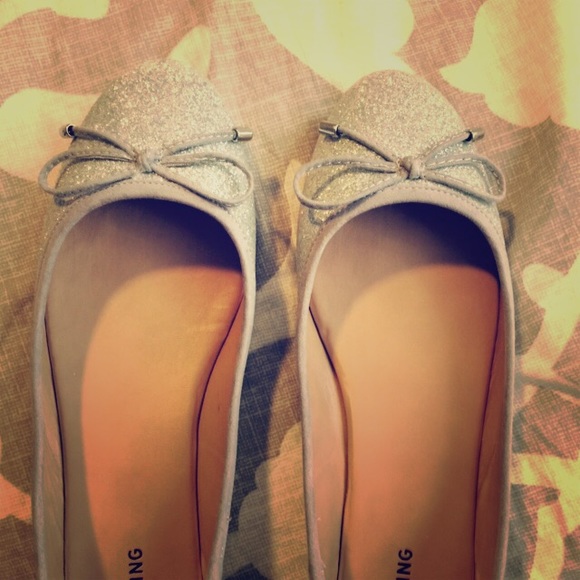Glitter gorgeous ballerina flats 👯