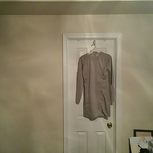 Light gray - Picture 2 of 2