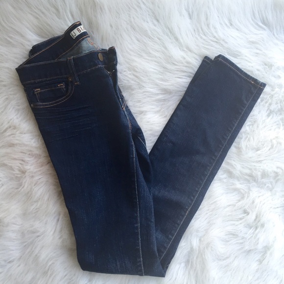 J brand skinny jeans - Picture 2 of 3