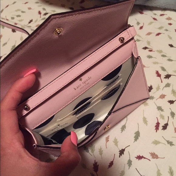 Kate spade cross body - Picture 3 of 4