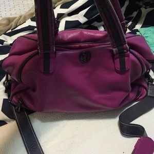 Luluemon leather gym bag/ overnight bag