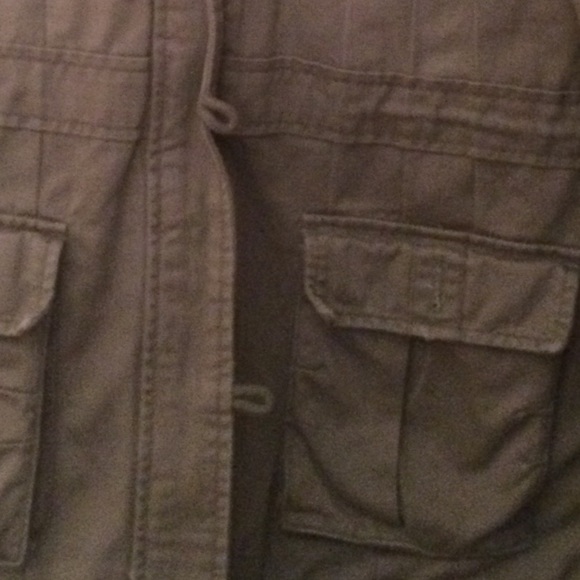 jacket• - Picture 4 of 4
