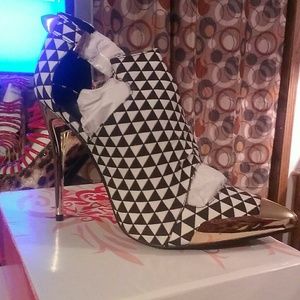 New New Ankle Pumps PRICE REDUCED