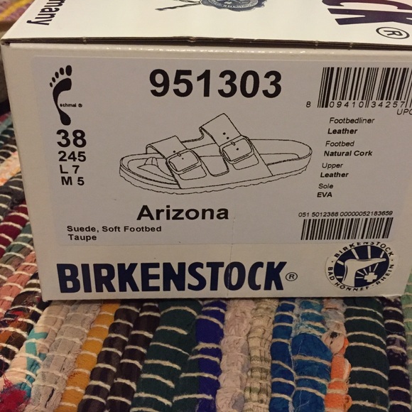 ⛔️SOLD ⛔️Birkenstock Arizona - Picture 2 of 4
