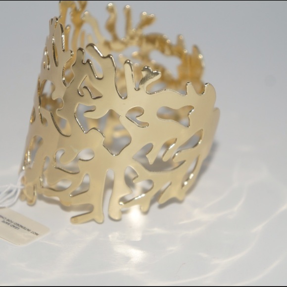 SOLD - Picture 3 of 4