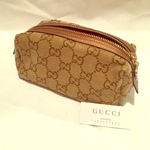 Handheld Gucci Cosmetic Bag